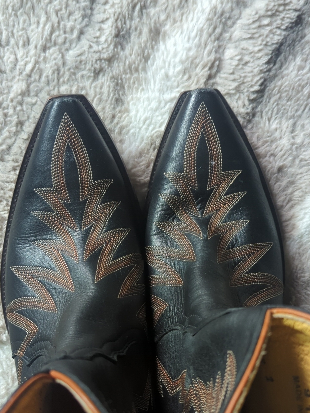 Black Western Cowboy Boots with Tan Stitching Cavenders Rodeo Ankle boots - Picture 4 of 4